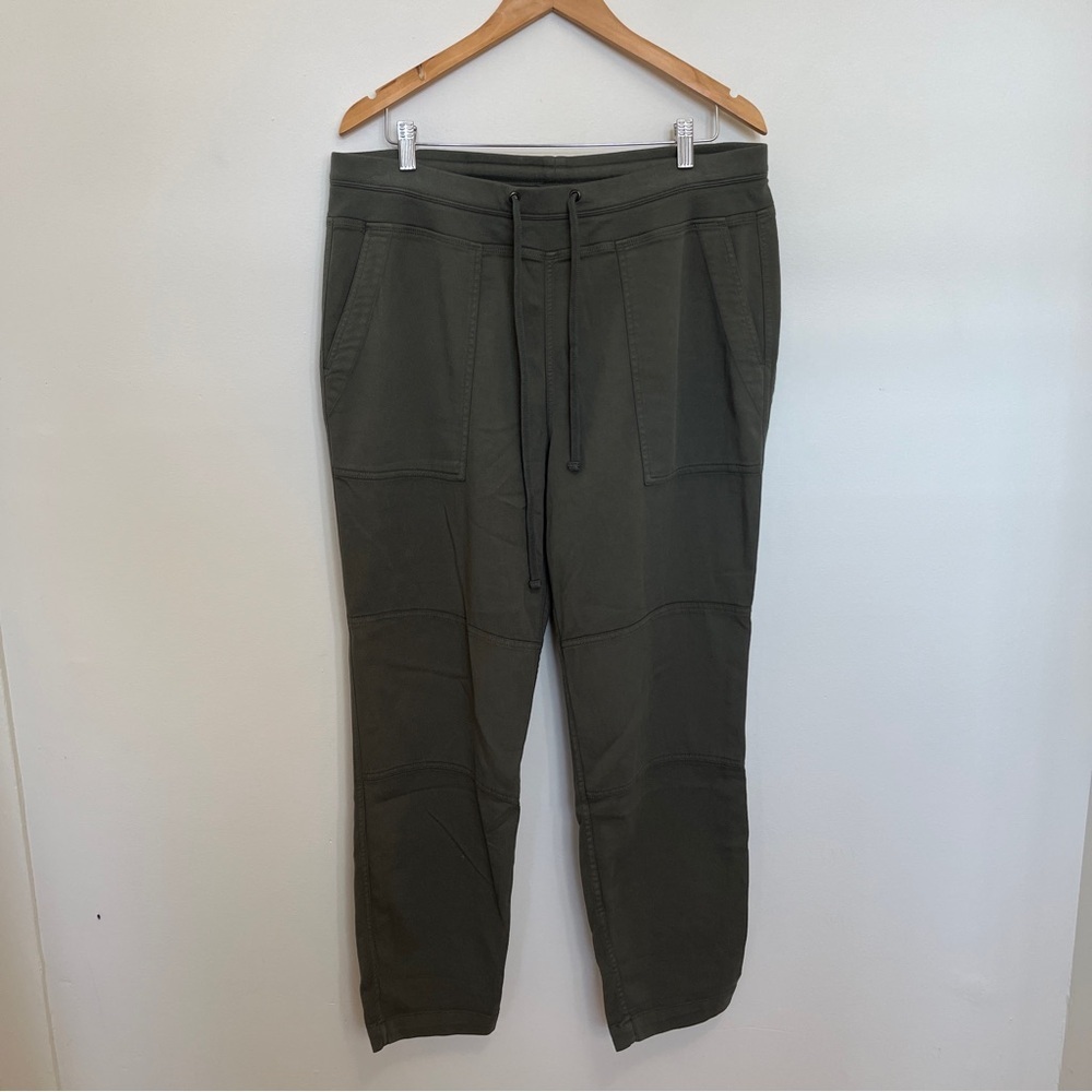 Standard James Perse Straight Leg Army Green Cargo Pants Size 4 XL